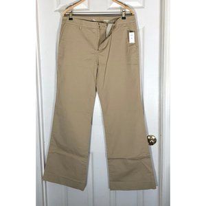 NWT Gap Khakis 10 Regular Bootcut 32” inseam